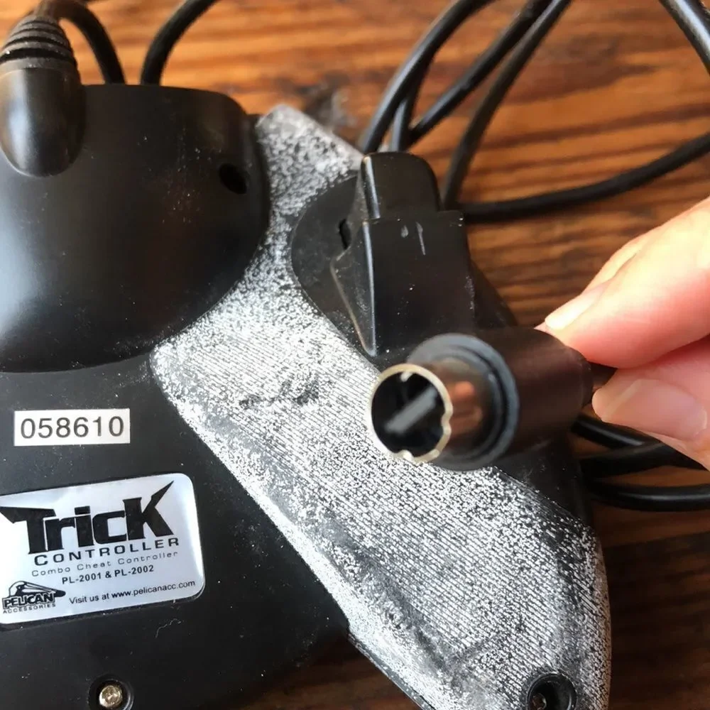 Trick Controller XBox Set of Two - Picture 6 of 6